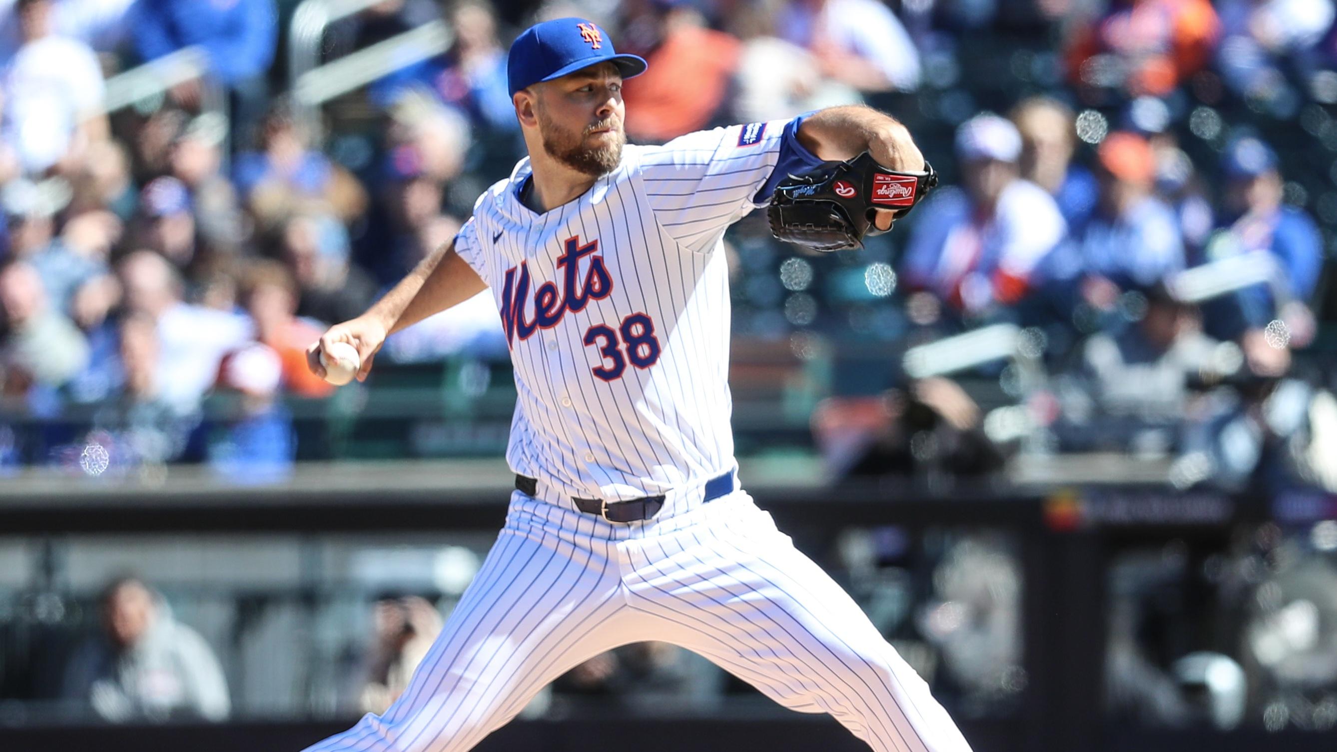 New York Mets starting pitcher Tylor Megill (38) pitches in the first inning against the Milwaukee Brewers at Citi Field / Wendell Cruz - USA TODAY Sports