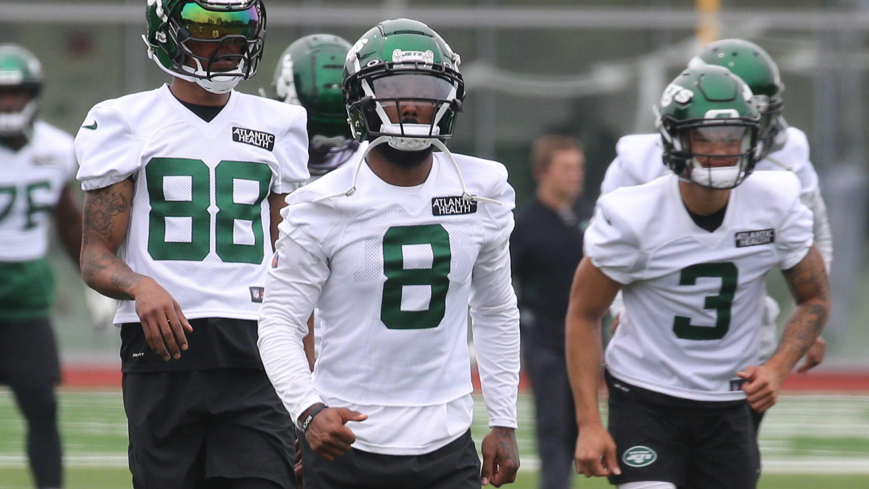 Wide receiver Elijah Moore participates in practice as the Jets hold OTA's / Chris Pedota, NorthJersey.com via Imagn Content Services, LLC